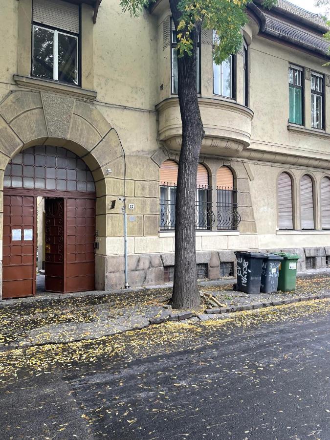 Sun City Leilighet Szeged Eksteriør bilde